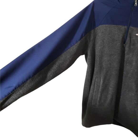 NFL New England Patriots Fleece Jacket
1/4 Quarter Zip Hoodie Football Outdoors - Picture 3 of 9